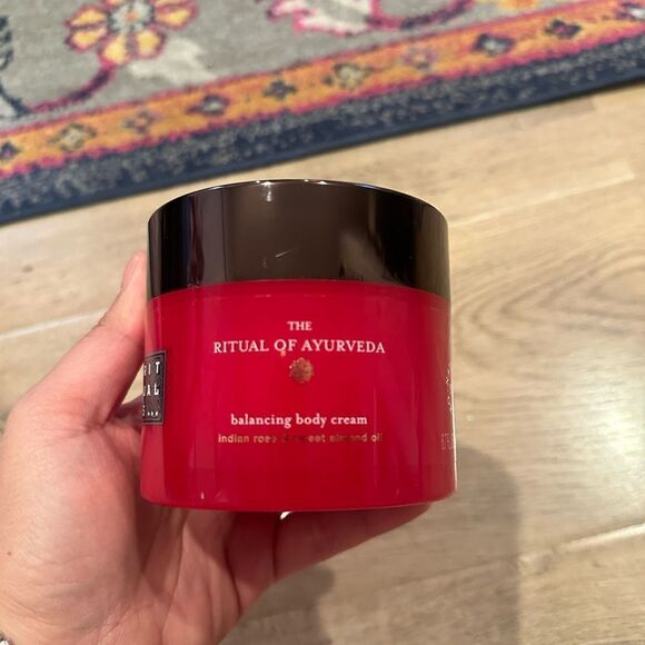 NWOB The Ritual of Ayurveda Body Cream 220ml - Picture 1 of 4